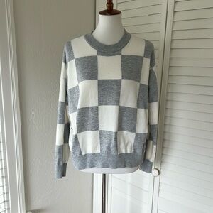 T Tahari knit sweater